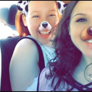 Meet your Posher, Evelyn